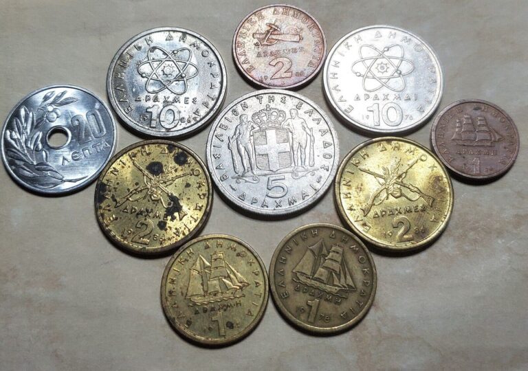 Read more about the article 10 DIFFERENT COINS from GREECE * 27 Drachma *