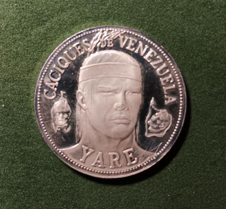 Read more about the article VENEZUELA – 1960s 30 grams fine silver – 37mm – Caciques – YARE – toned BU