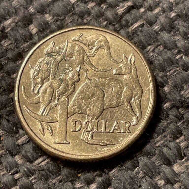 Read more about the article 2016 Australia  $1 One Dollar Coin – Elizabeth II – Mob of Roo’s