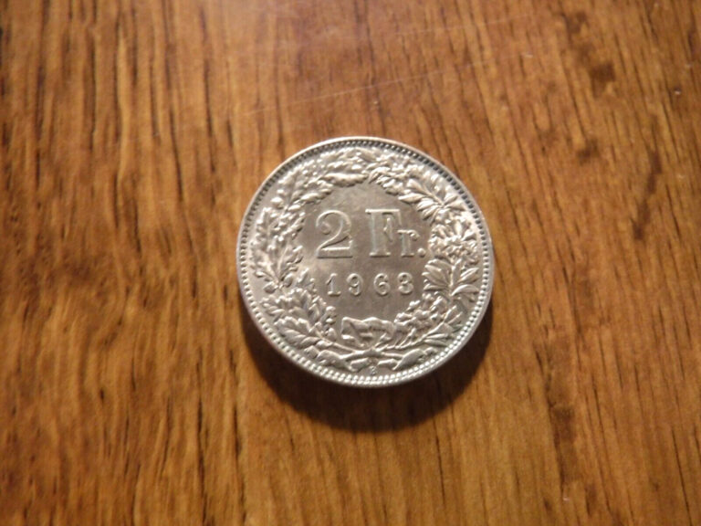Read more about the article SWITZERLAND 2 FRANC 1963 B SILVER COIN (T258)