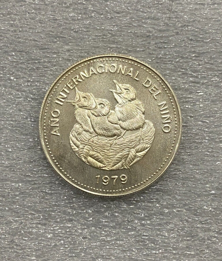 Read more about the article Costa Rica 100 Colones 1979 Year of the child Km-206 Silver Coin ~ RARE