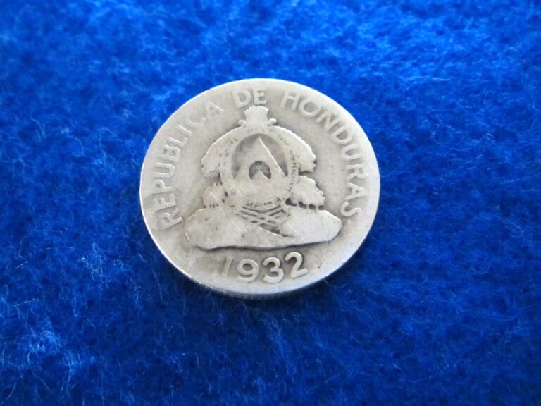 Read more about the article 1932 Honduras Silver 50 Centavos – Circulated