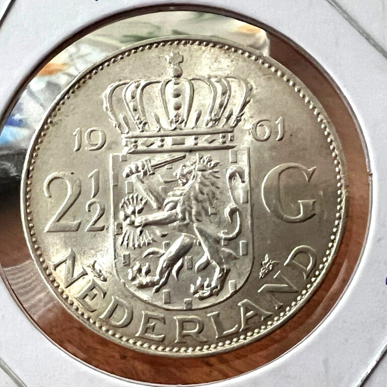 Read more about the article 1961 NETHERLANDS SILVER 2 1/2 GULDEN BRILLIANT UNCIRCULATED