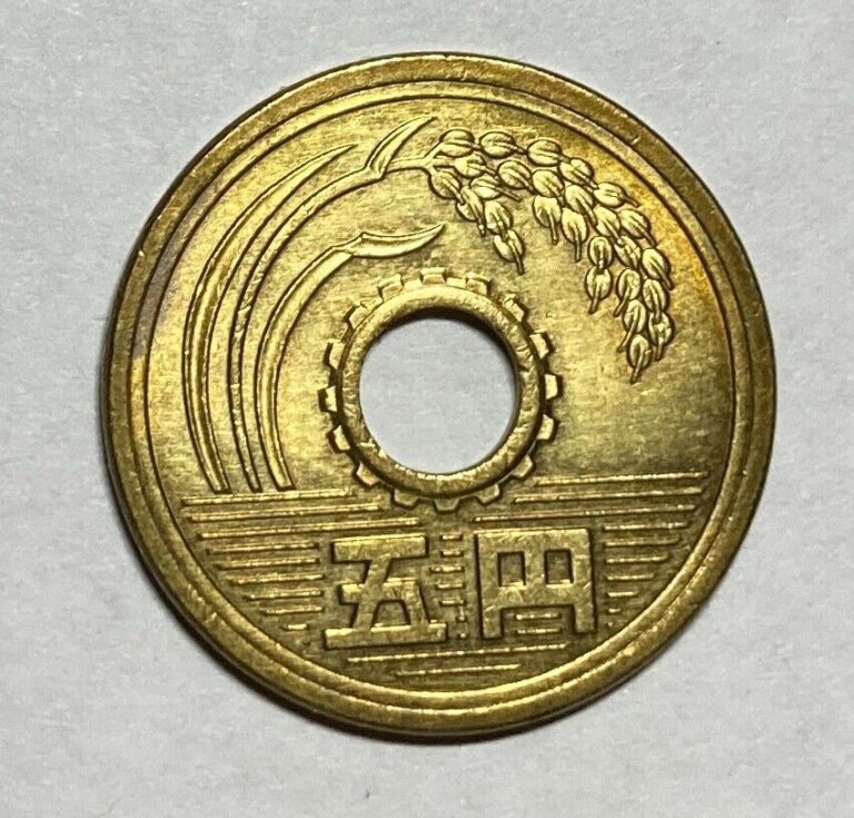 Read more about the article Japanese Money  5 Yen Coin – a coin with a center hole  Random Year