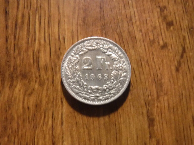 Read more about the article SWITZERLAND 2 FRANC 1963 B SILVER COIN (T258)