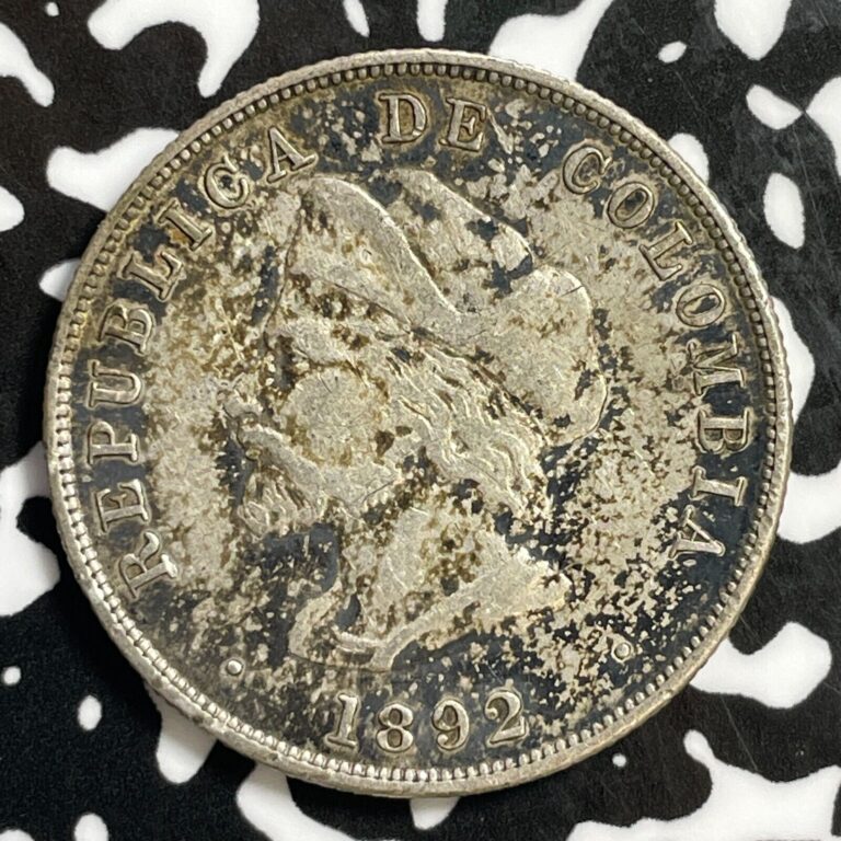 Read more about the article 1892 Colombia 50 Centavos Lot#E2562 Silver!