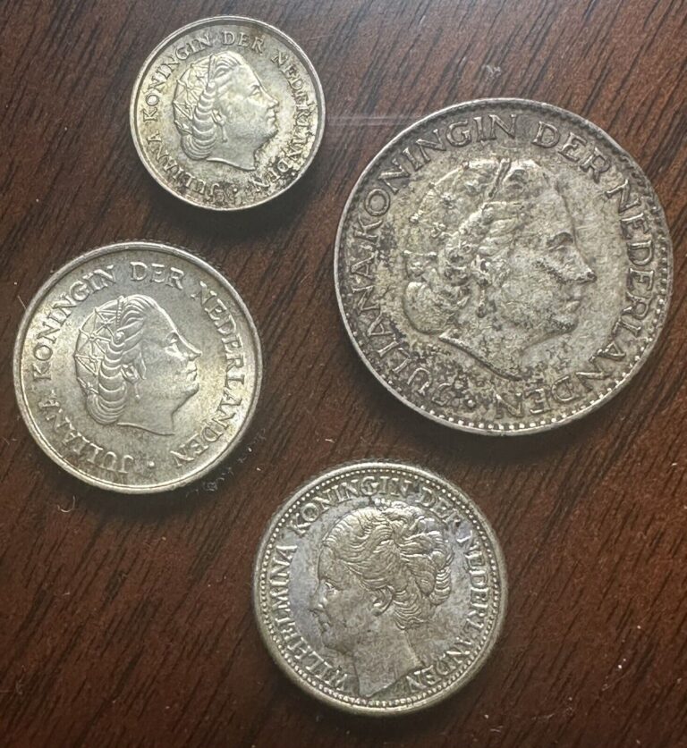 Read more about the article Netherlands and Netherlands Antilles lot of Silver coins