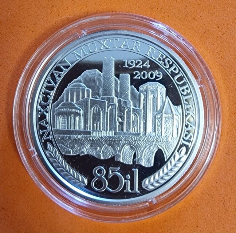 Read more about the article 5 Manat 2009 year AZERBAIJAN UNC 0.999 SILVER COIN “NAXCHIVAN 85”. RARE. KM#53