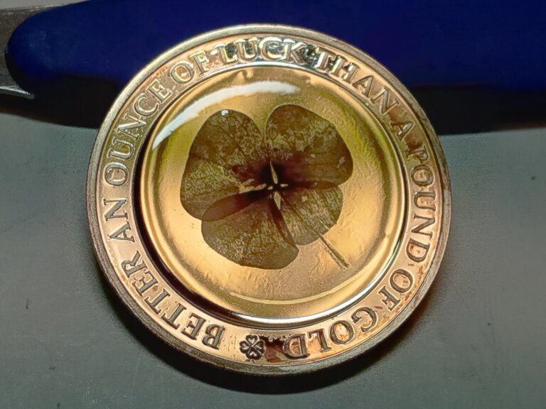 Read more about the article 1oz Silver 4 Leaf Clover $1 Palau “Better An Ounce of Luck Than a Pound of Gold”