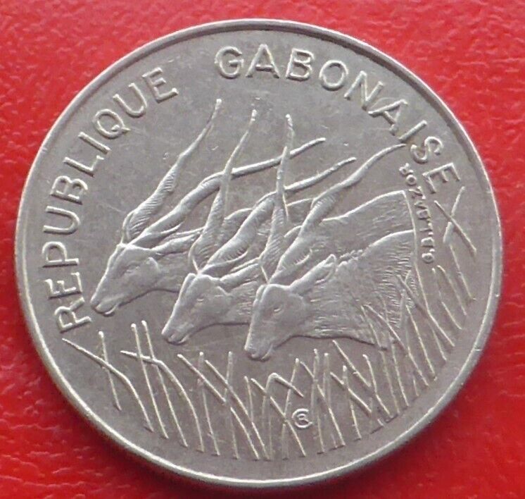 Read more about the article 1977 ONE HUNDRED FRANCS COIN FROM THE REPUBLIC OF GABON / LOT 132