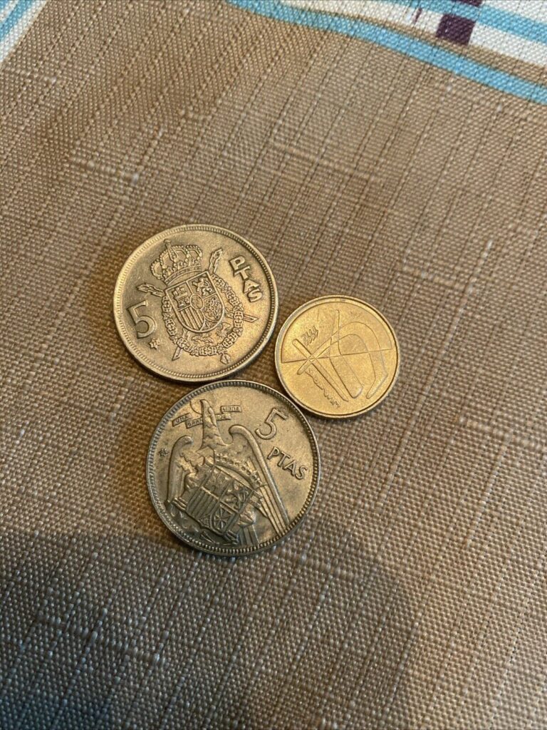 Read more about the article 3 Different Spain 5 Peseta Coins- 1957  1975  1992