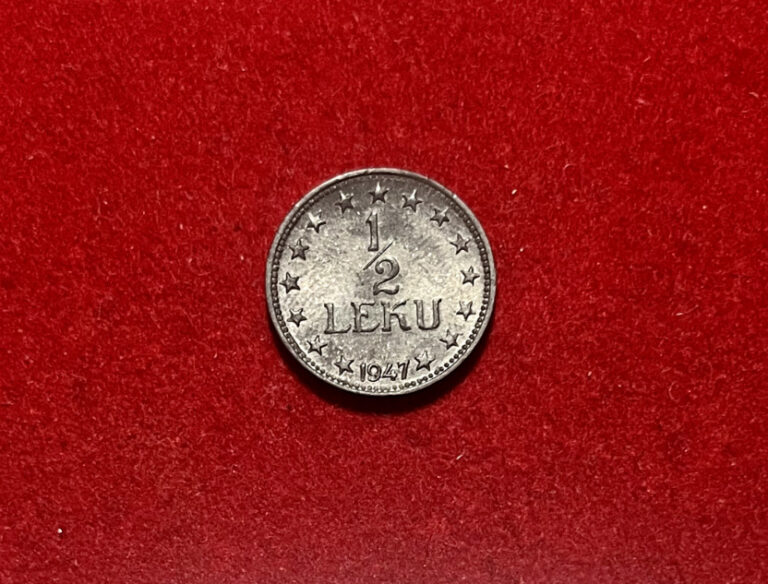 Read more about the article Albania 1947 1/2 Leku KM#35 Zinc Coin T1268