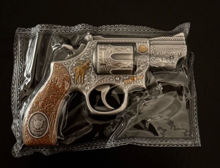 Read more about the article 2024 Cameroon Revolver 5 oz 999 Silver Antiqued Coin Mintage 111