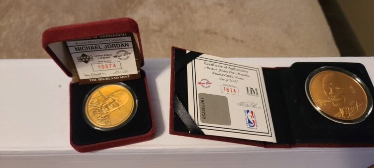 Read more about the article Michael Jordan The Highland Mint Bronze Elite Coin RARE Lot Of 2