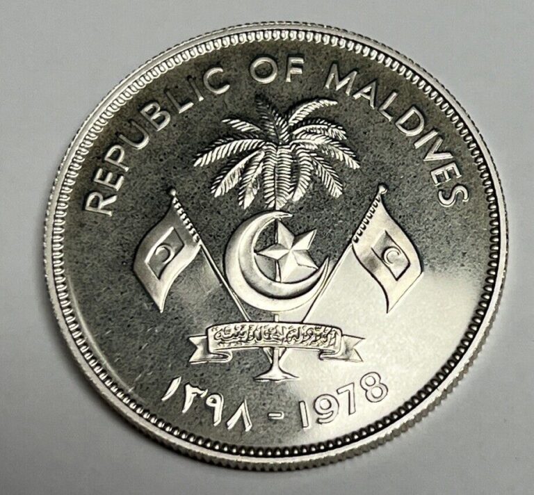 Read more about the article PROOF 1978 MALDIVES 5 Rufiyaa Silver Coin  FAO ‘Lobster’ LOW MINTAGE (19.15 g)