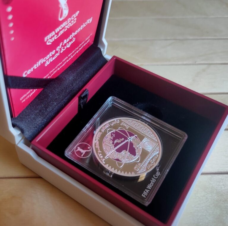 Read more about the article FIFA World Cup Qatar 2022 1 Oz Silver Coin “Global” with Certificate and Box