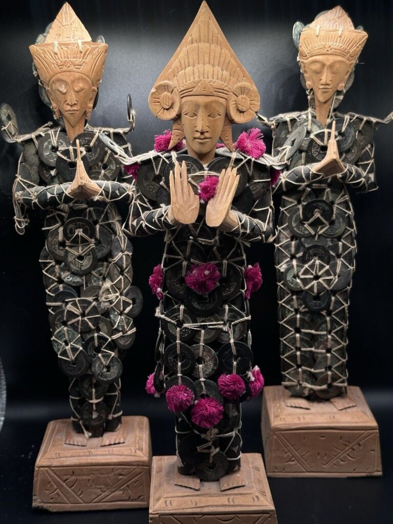 Read more about the article Indonesian Coin Dolls 15” (Set Of 3)