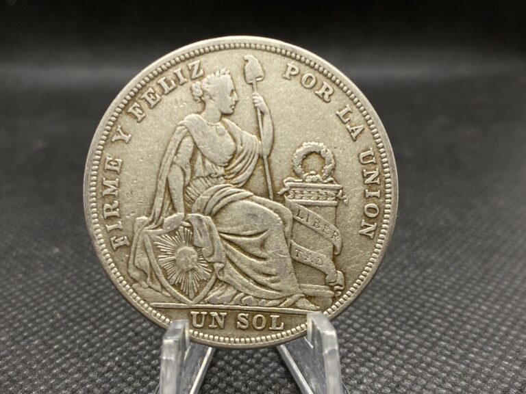 Read more about the article 1924 Peru Un One Sol Very Fine Cond. Silver Crown Size World Coin B0164