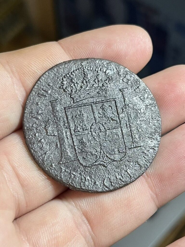Read more about the article 1806 8 Reales Spanish Colonial Silver Old Coin SHIPWRECK Nueva Guatemala Pirate