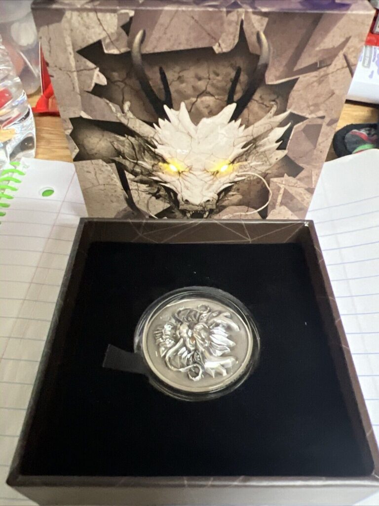 Read more about the article 2024 Year of the Dragon 3D Ultra High Relief 1 oz Antique Silver Coin