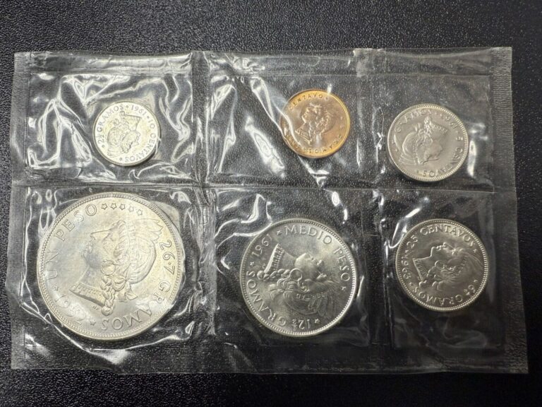 Read more about the article Dominican Republic Silver Proof Set 1952 Un Peso  Super Rare Set! 20 000 Minted