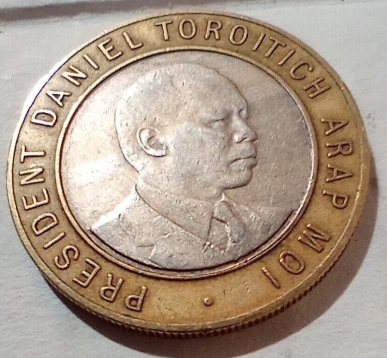 Read more about the article Kenya 1997 10 Shillings Africa President Daniel Toroitich Arap Moi Bimetallic