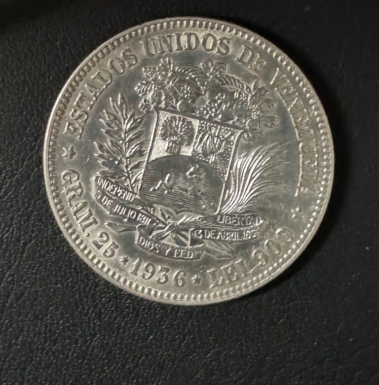 Read more about the article 1936 Venezuela 5 Bolivares Silver coin