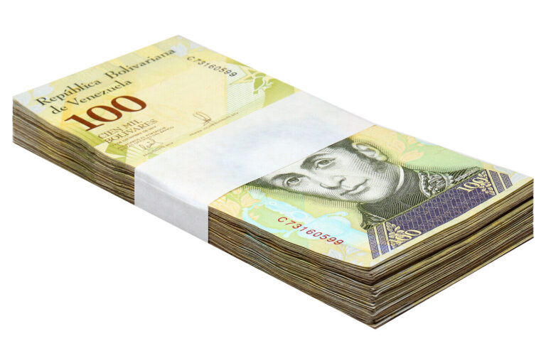 Read more about the article Venezuela FUERTE SOBERAN0 2017 “100 000” Bolivars 100 pcs USA SELLER CIRCULATED!