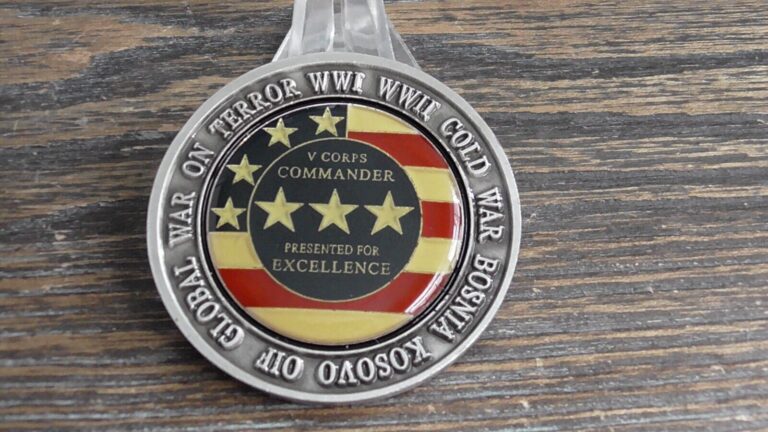 Read more about the article US Army V Corps OIF Bosnia Kosovo Commanders Challenge Coin #414X