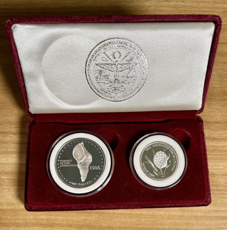 Read more about the article 1986 Marshall Islands Silver Proof 2 Coin Set Compact of Free Association in OGP