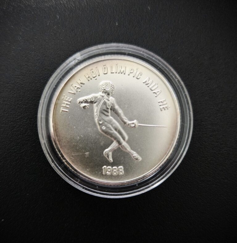 Read more about the article 1986 Vietnam 100 Dong KM24. Unc  .999 Silver.  Seoul Olympics. Free shipping.