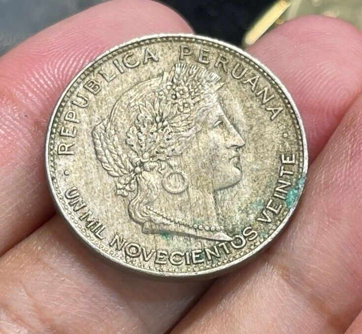 Read more about the article 1920 Peru 20 Centavos Coin