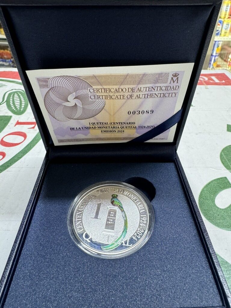 Read more about the article Guatemala Un Quetzal Centenario De La Unidad Monetaria 2024 Silver Coin #003089