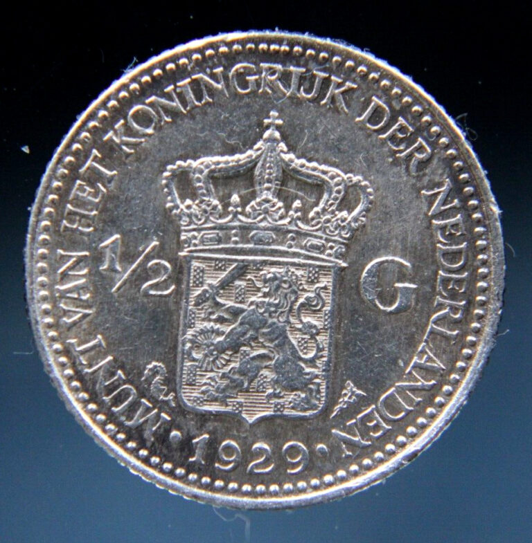 Read more about the article Netherlands Nederland 1/2 Gulden Silver coin 1929