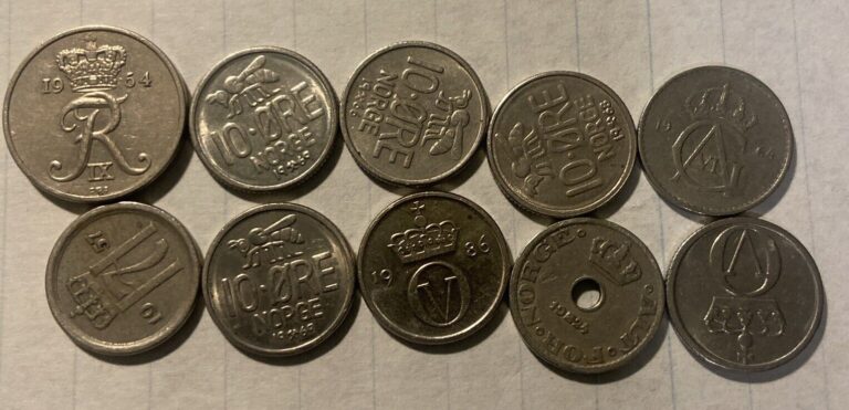 Read more about the article Lot of 10 Ore Sweden Coins . Some Silver In Coins