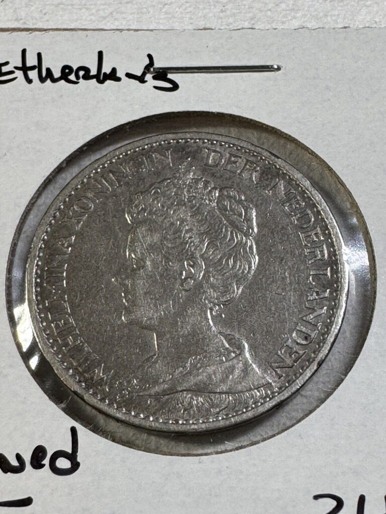 Read more about the article 1915 Netherlands 1 Gulden Silver Coin Cleaned