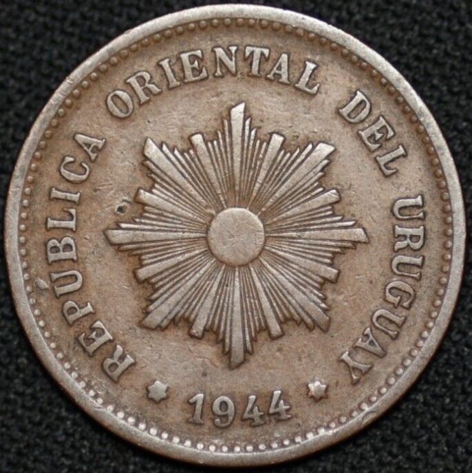 Read more about the article URUGUAY ~ 1944 ~ 5 Centesimos ~ Quality World Coin (1 COIN ONLY) ☘️ V -#604 ☘️