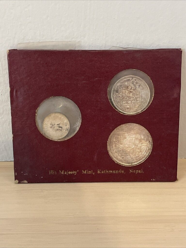 Read more about the article 1956 Nepal Kathmandu 3X Coin Mint Set Original Case “His Majesty’s Mint”