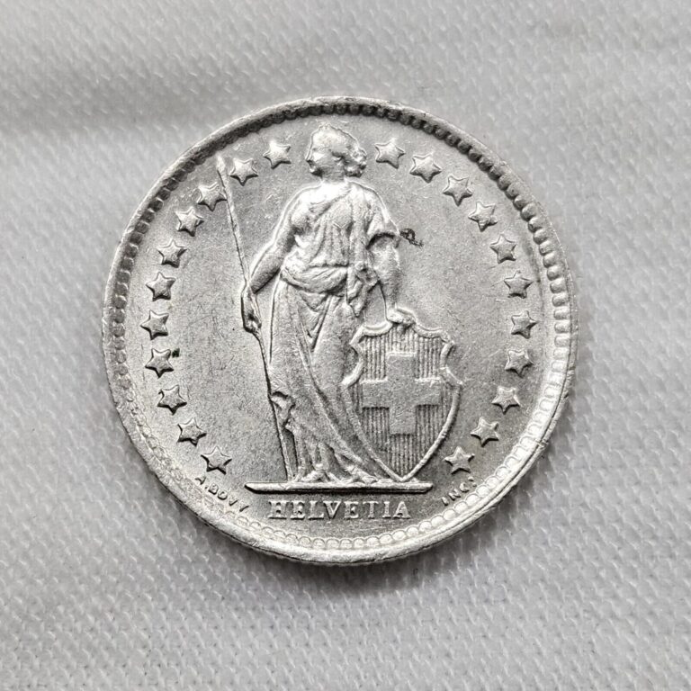 Read more about the article 1963 Switzerland 1/2 Franc Silver World Coin (ek208)