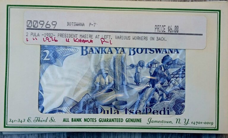 Read more about the article Two Banknotes in an Envelope. Authentic. One Pula 1976. Two Pula 1982.