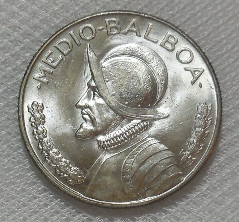 Read more about the article 1966 PANAMA 1/2 BALBOA SILVER COIN UNCIRCULATED