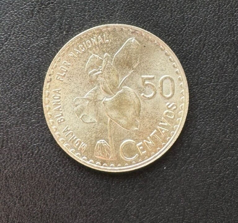 Read more about the article 1962 Guatemala 50 Centavos Silver Coin