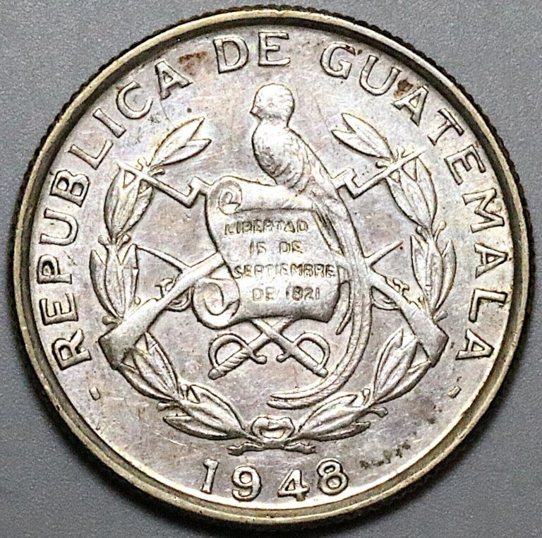 Read more about the article 1948 Guatemala 1/4 Quetzal Bird AU Lustrous Silver Coin (23123106R)