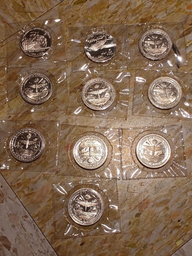 Read more about the article Lot of 10 Marshall Islands Coins  uncirculated in plastic