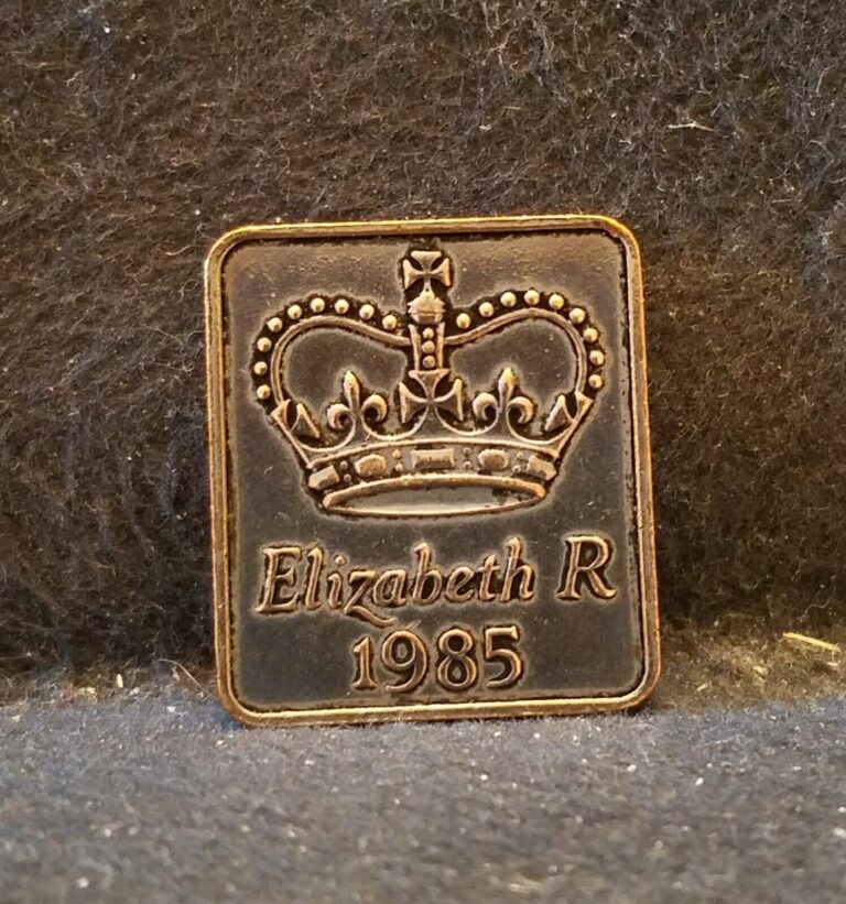 Read more about the article 1985 Great Britain Royal Mint mint token  blackened at mint  Elizabeth II (GB2)