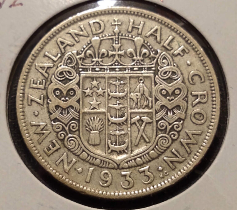 Read more about the article 1933 new zealand half crown george v Maori large silver world type coin