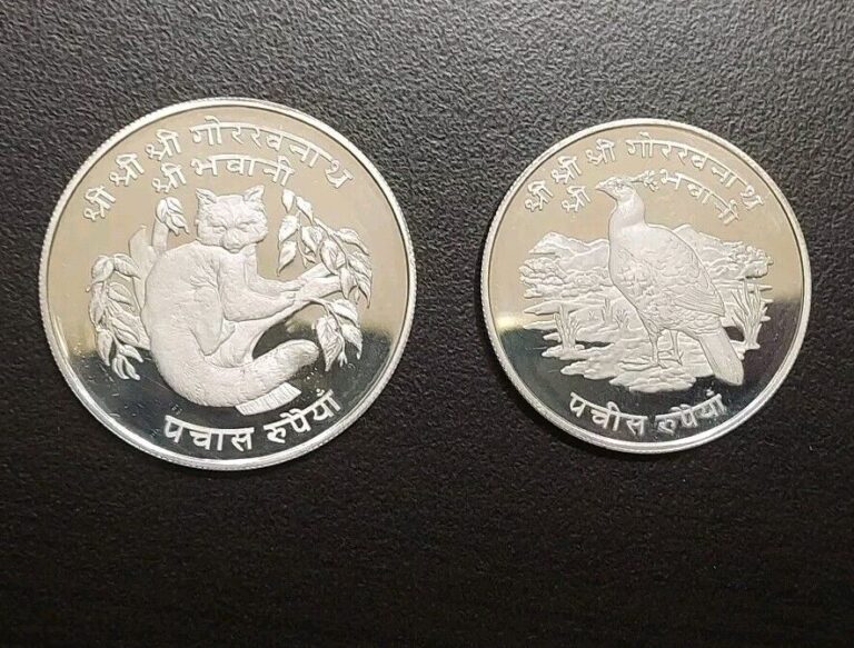 Read more about the article 1974 Nepal 25 50 Rupees Silver Proof Coins Himalayan Wildlife Red Panda KM 839a