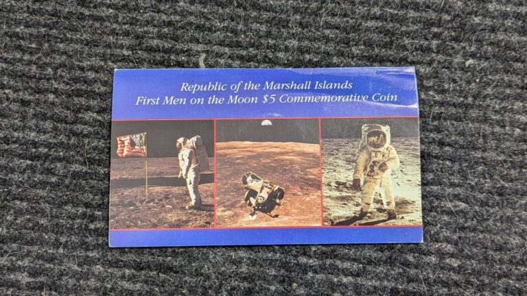 Read more about the article Commemorative Coin REPUBLIC OF THE MARSHALL ISLANDS FIRST MAN ON THE MOON