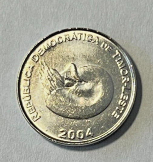 Read more about the article 2004 Timor Coin 1 centavo Prehistoric Nautilus Sea Shell Animal Ocean Wildlife