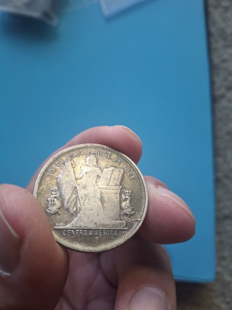 Read more about the article 1883 Honduras 50 Centavos Toned Silver Coin *Die Break*